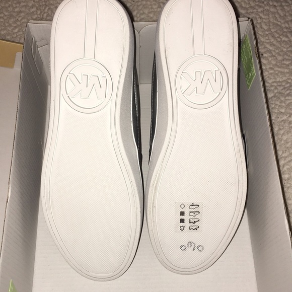 💥Last pair💥Michael Kors Keaton Slip On’s. - Picture 6 of 6